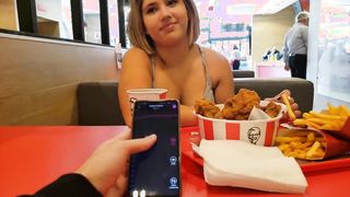 KFC-be leszívatva és megbaszva
