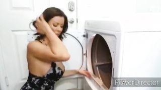 Perverz milf mami a fiával dug