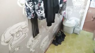Tini nőcit a pasija haverja döngeti