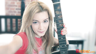 Sonya Sweet hátsója megbaszva