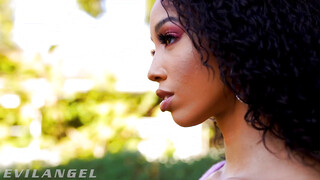 EvilAngel - Gia Derza és Alexis Tae seggbe tolva