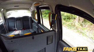 Fake Taxi - Barbie Sins popóba kefélve