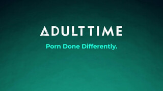 ADULT TIME - nagy cicis világos szőke nagy cickós barnával ollózik és szexel
