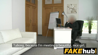 Fake Agent az orosz picike nőci Anna Rey istenien kúr