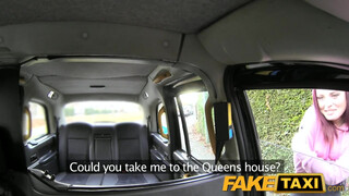 FakeTaxi cuki amcsi spiné engedi popsiba is
