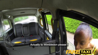 Fake Taxi - Lola Marie a fullos barna milf