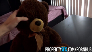 PropertySex - Morgan Lee alaposan megbaszva