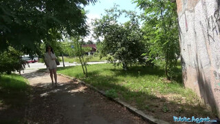 Public Agent - Hannah Vivienne a kurva milf