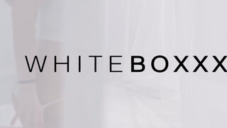 WhiteBoxxx - Renata Fox a hatalmas seggű orosz lány