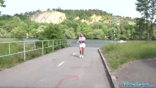 Public Agent - Méretes tőgyes szép seggű csajszi