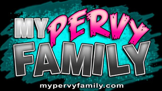 Slimthick Vic nagyon szexelni akart már - MyPervyFamily