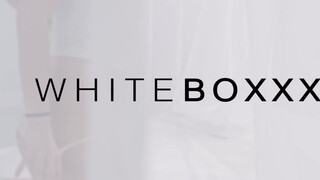 WhiteBoxxx - Tina Blade a kicsike cicis horvát picsa