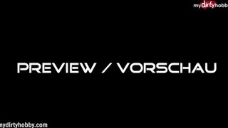 Világos Szőke tini kiscsaj sztrapkóban pattan a faszra kint a castingon