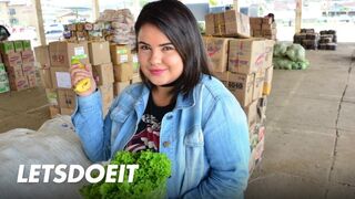 Duci latina milf muffja mélyen megkúrelva xiomarától