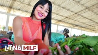 Sofia Galindo forró latina seggét alaposan megdugják szaftos pinában