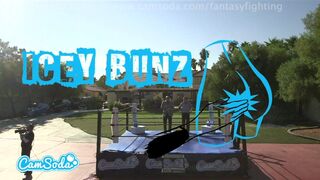 Forró fantasy harc hatalmas didkós tini bombázókkal