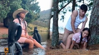 Lil timy durván megbasz az erdő közepén